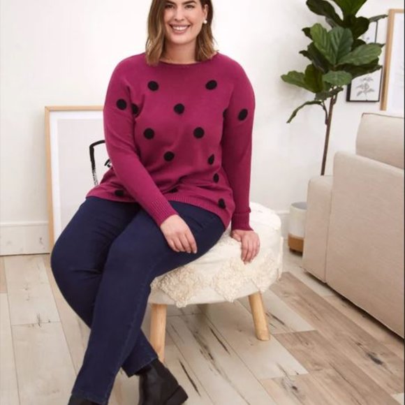 LAURA: Sweater With Large Polka Dots - fuchia with black polka dots - Picture 3 of 6